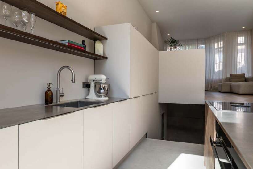 keuken-op-maat_hilligersberg_notenfineer_perfect-matt_10.jpg