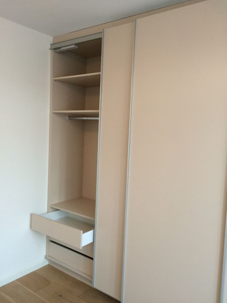 kledingkast-met-schuifdeuren-02.jpg